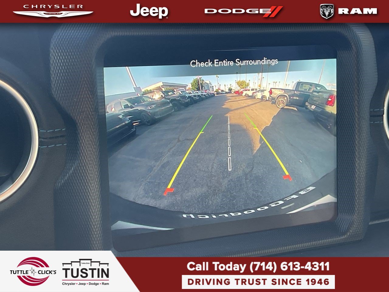 Used 2023 Sting-Gray Clearcoat Jeep Rubicon image 25