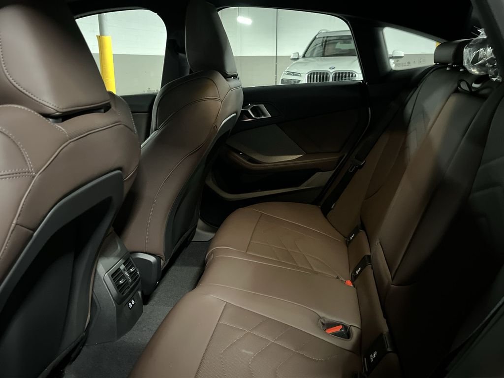 2025 BMW 2 Series M235 - Photo 23