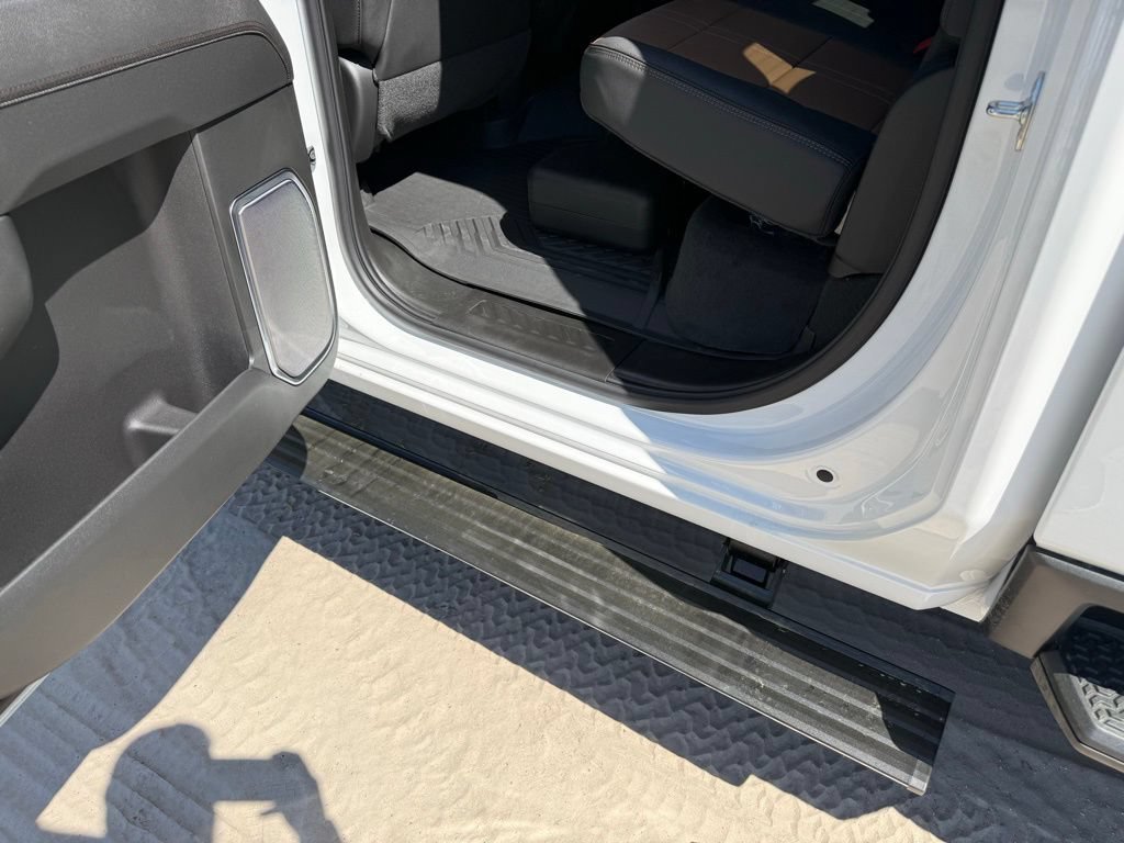 2026 Chevrolet Silverado 2500 HD High Country - Photo 9