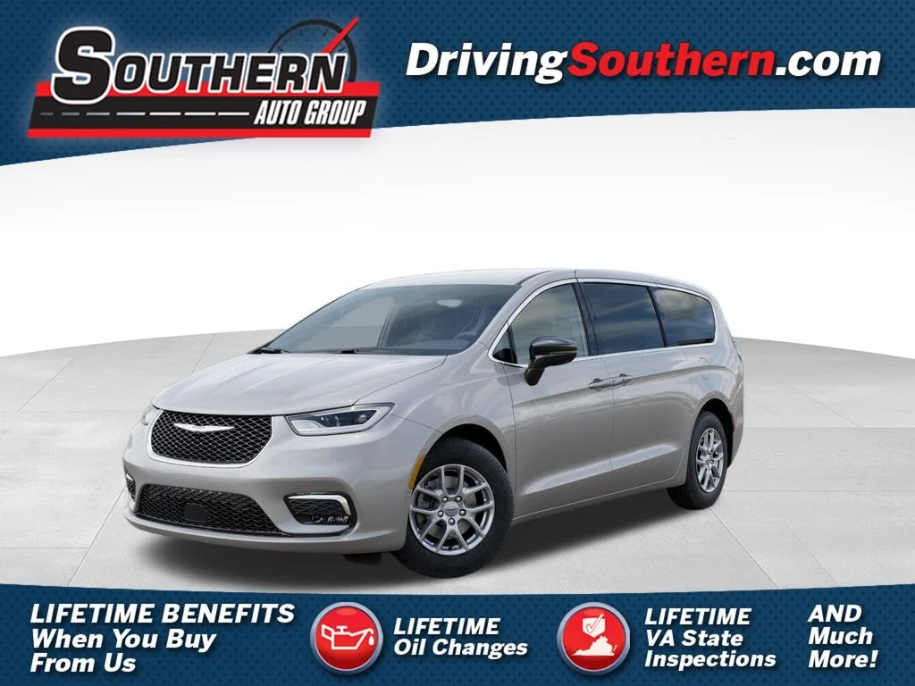 2026 Chrysler Pacifica Select's photo