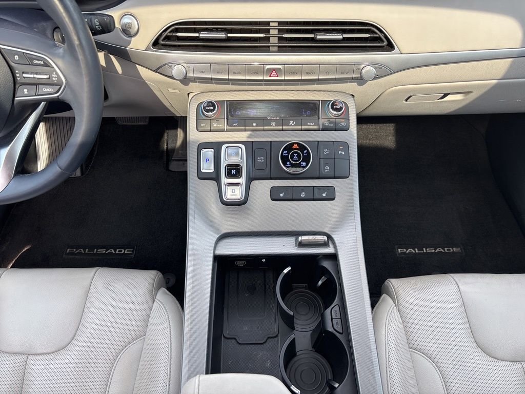 Used 2022 Silver Hyundai SEL image 12