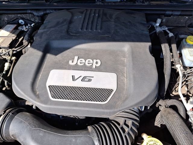 Used 2017 Black Jeep Sport image 32