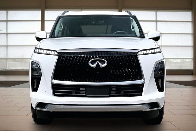 Used 2026 White INFINITI PURE image 3