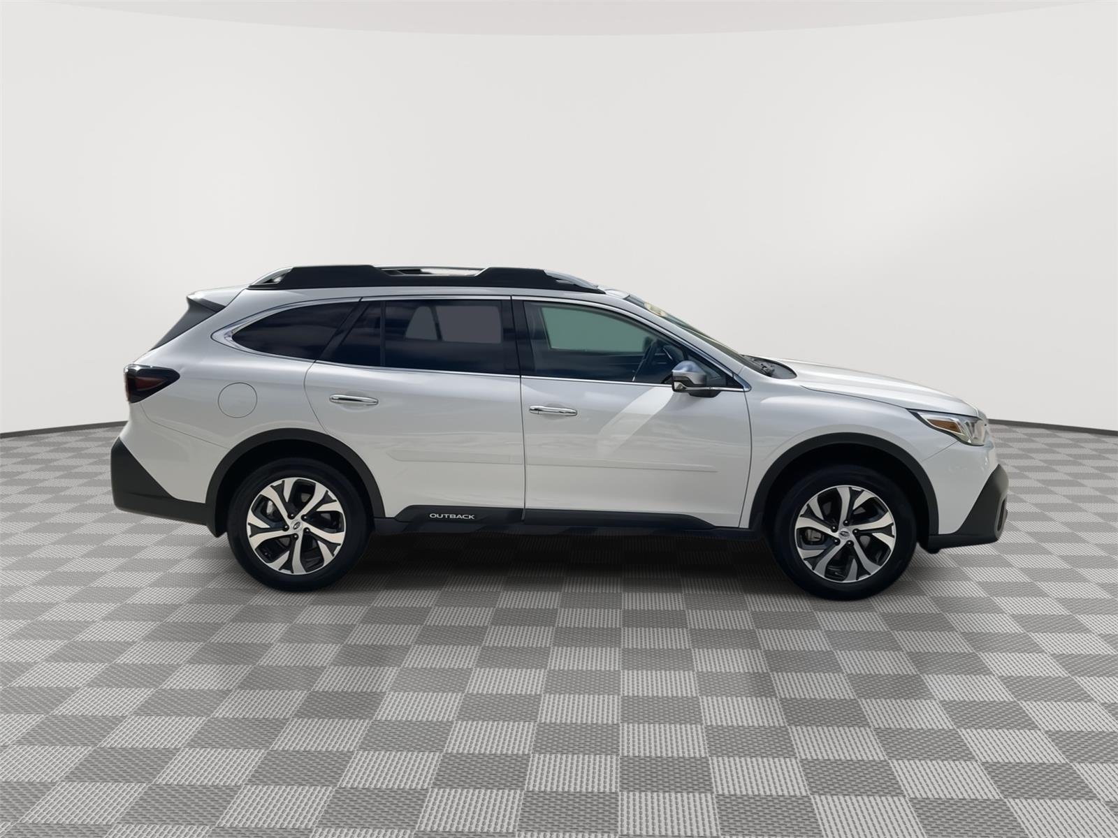 Used 2022 Crystal White Pearl Subaru Touring image 16