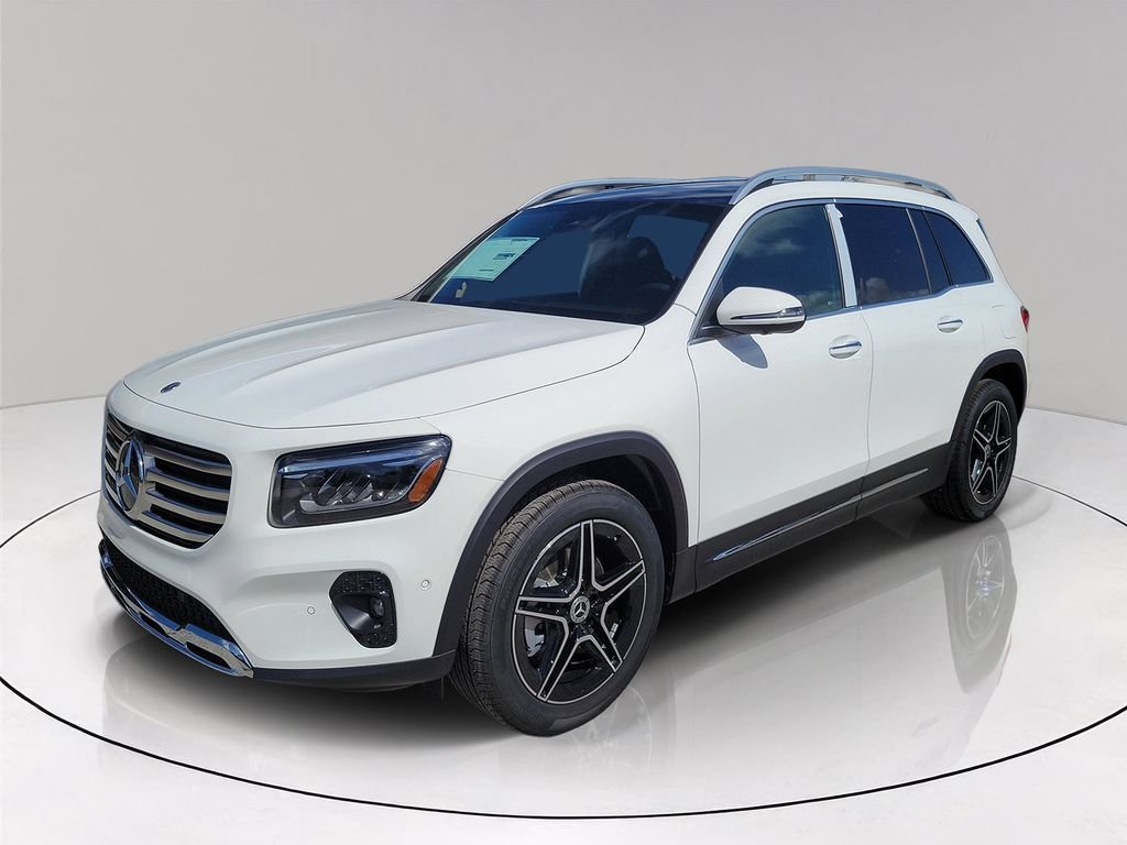 New 2026 Polar White Mercedes-Benz GLB 250 image 3