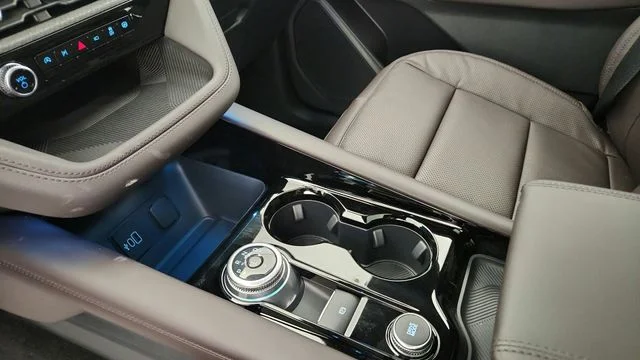 New 2026 Carbonized Gray Metallic Ford Platinum™ image 42