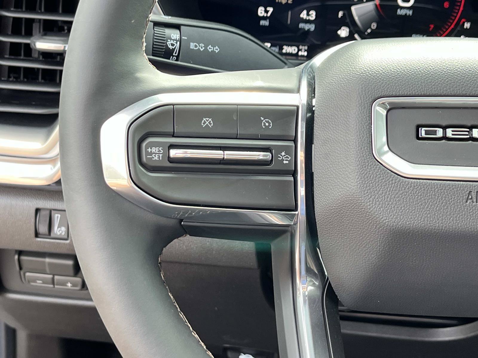 2026 GMC Canyon Denali - Photo 25