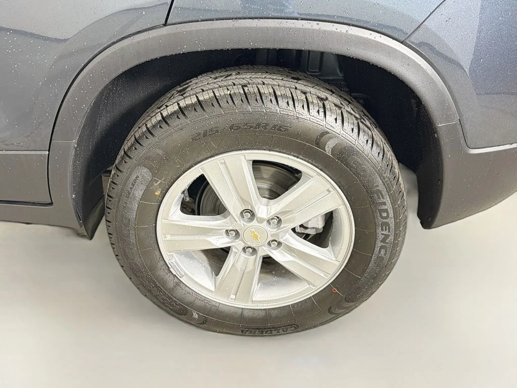 Used 2022 Gray Chevrolet LT image 26