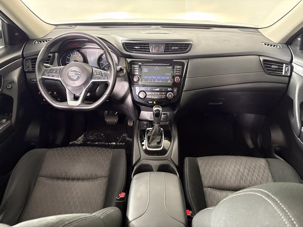 Used 2020 Silver Nissan SV image 42