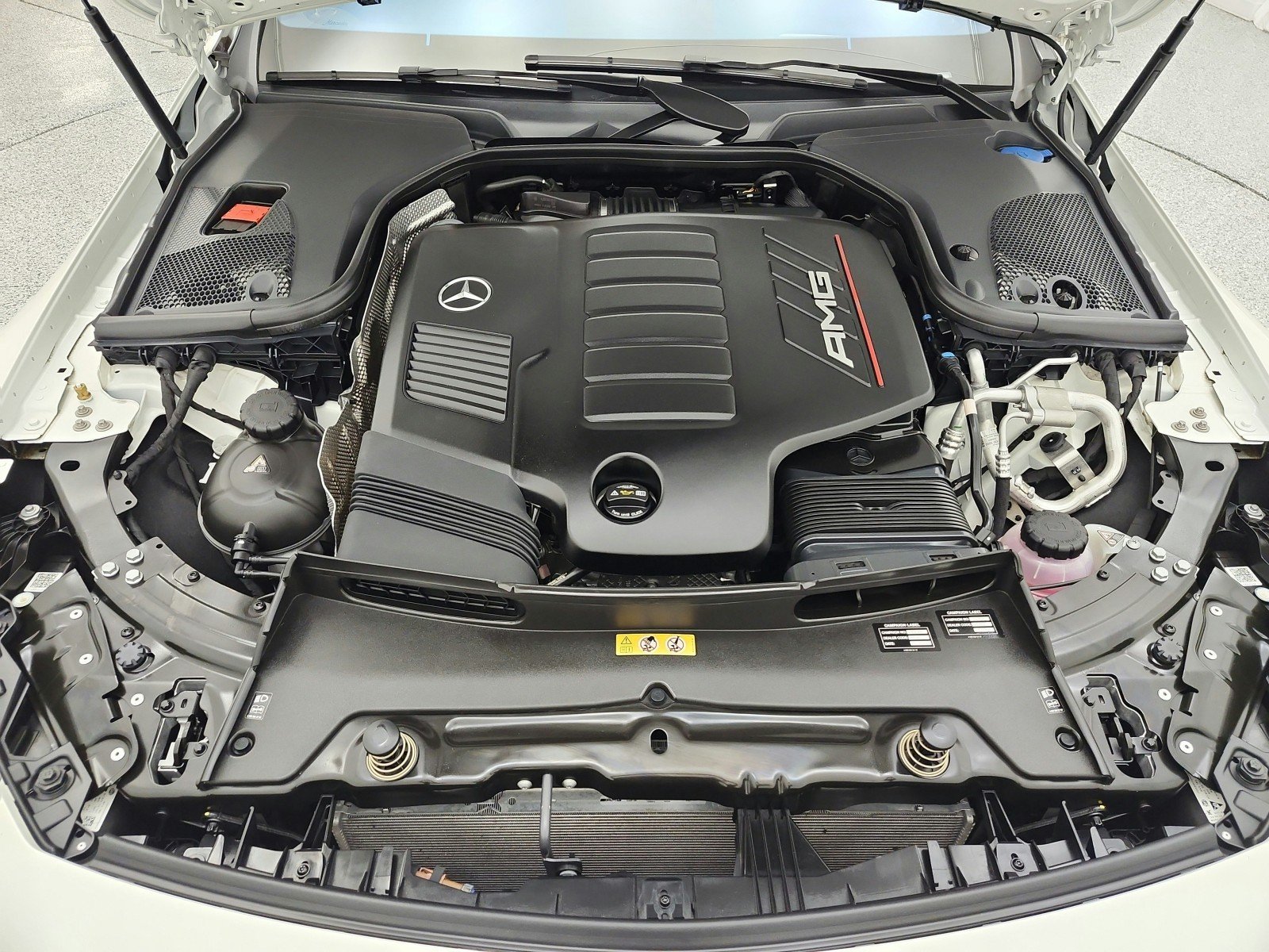 Certified Used 2022 MANUFAKTUR Diamond White Metallic Mercedes-Benz AMG® GT 53 image 17
