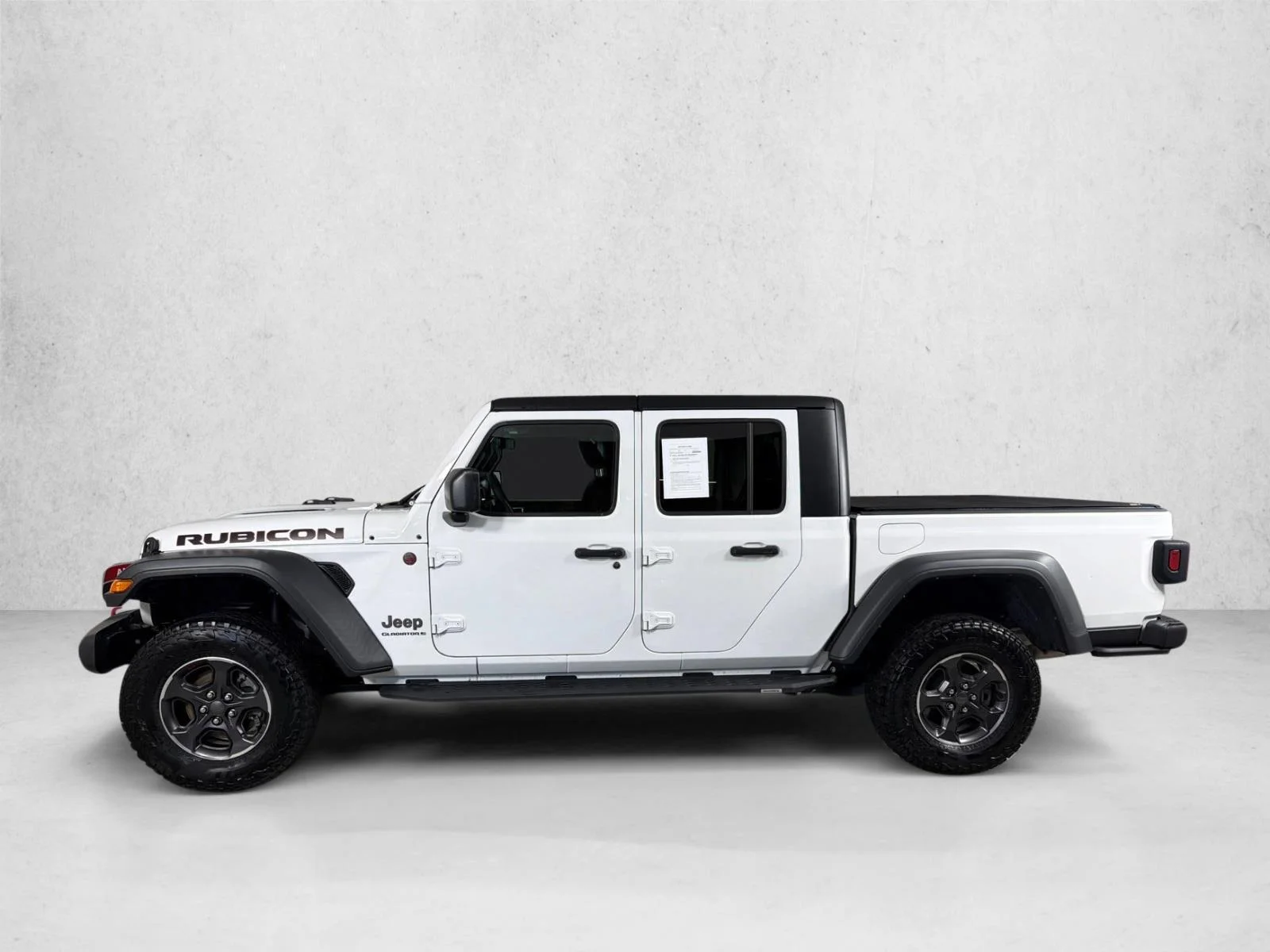Used 2023 White Jeep Rubicon image 7