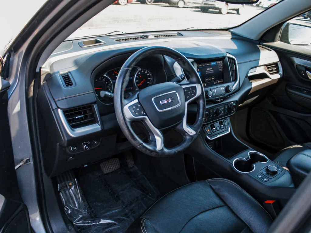Used 2020 Satin Steel Metallic GMC SLT image 8