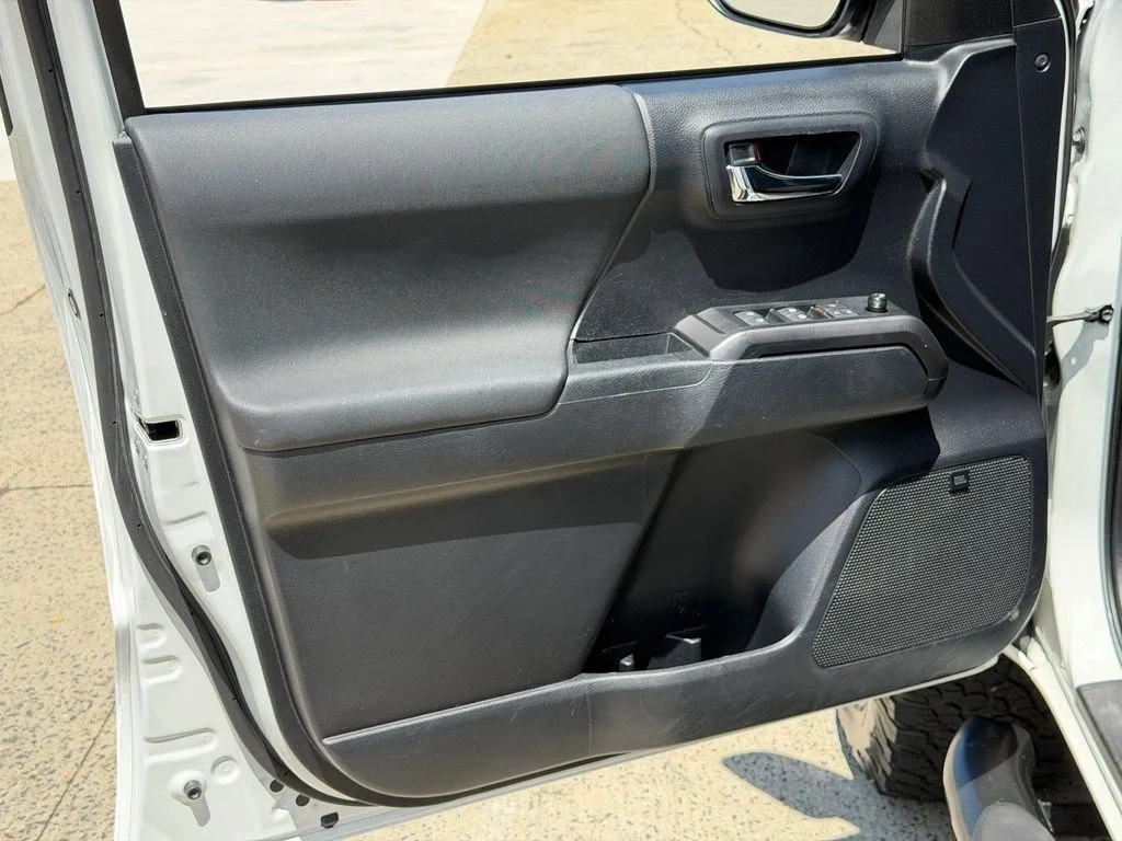 Used 2019 Super White Toyota TRD Pro image 13