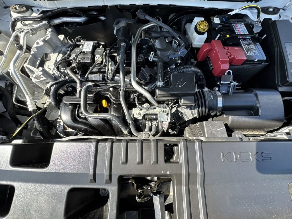 Used 2025 White Nissan SV image 18