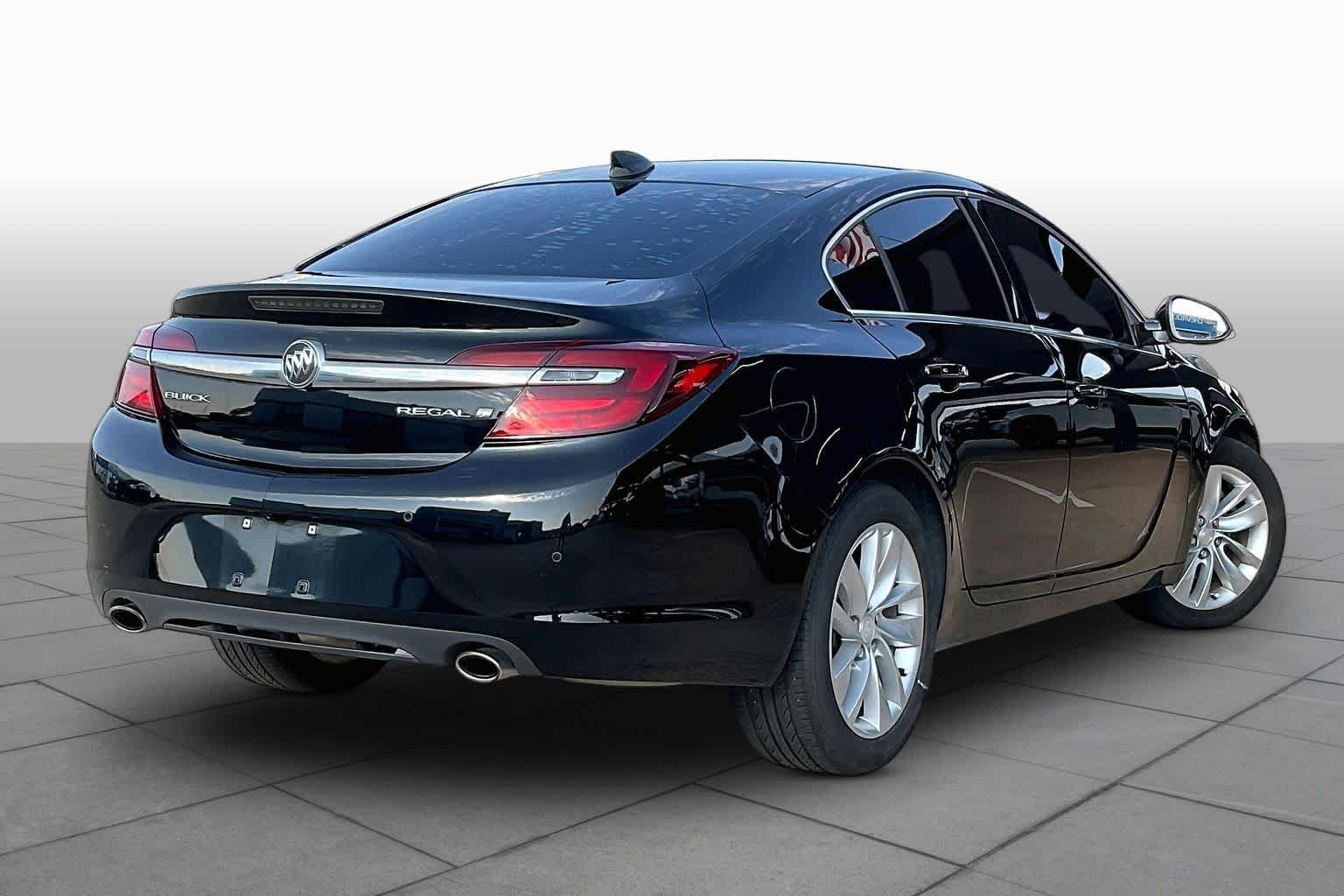 Used 2017 Black Onyx Buick Premium II image 12
