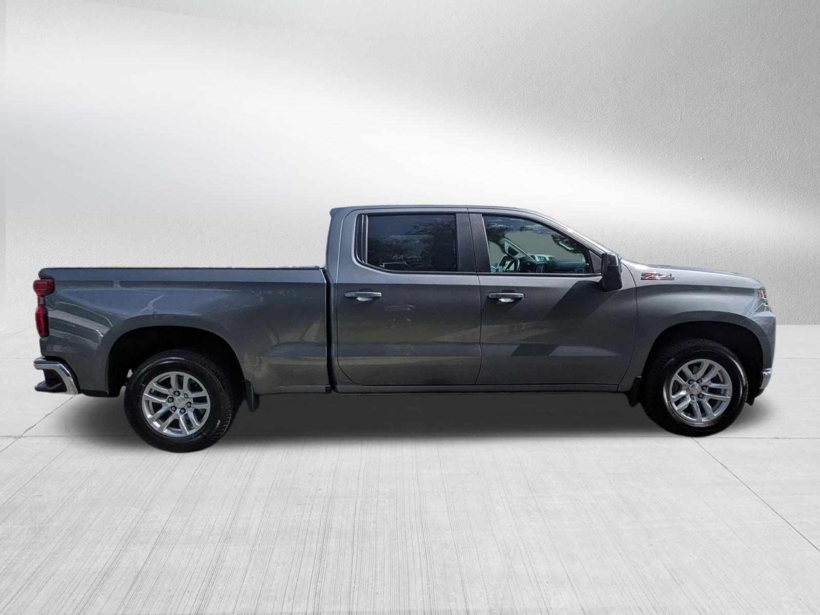 Used 2021 Satin Steel Metallic Chevrolet LT image 6