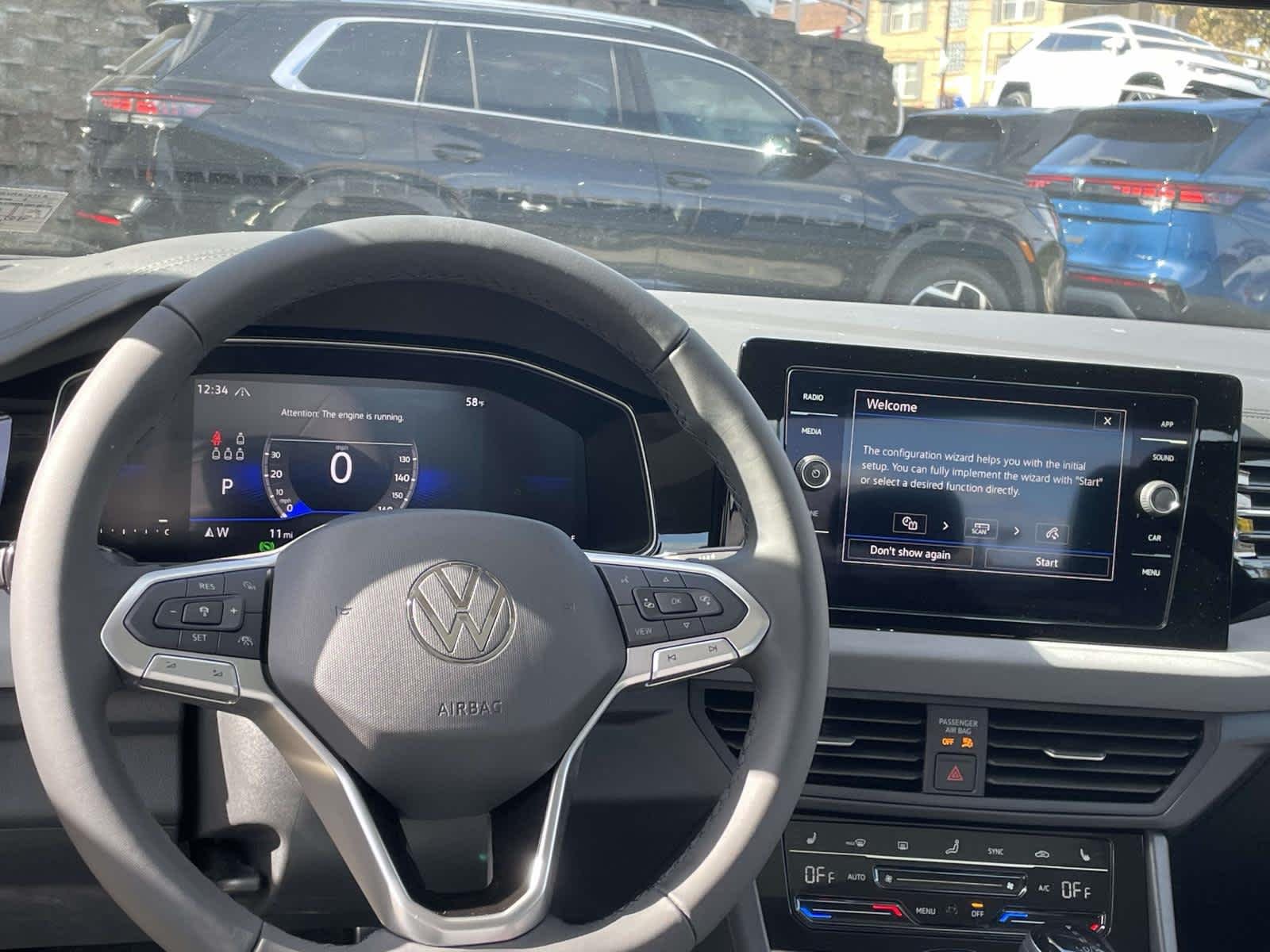 New 2027 MONTEREY BLUE PEARL Volkswagen SE image 2
