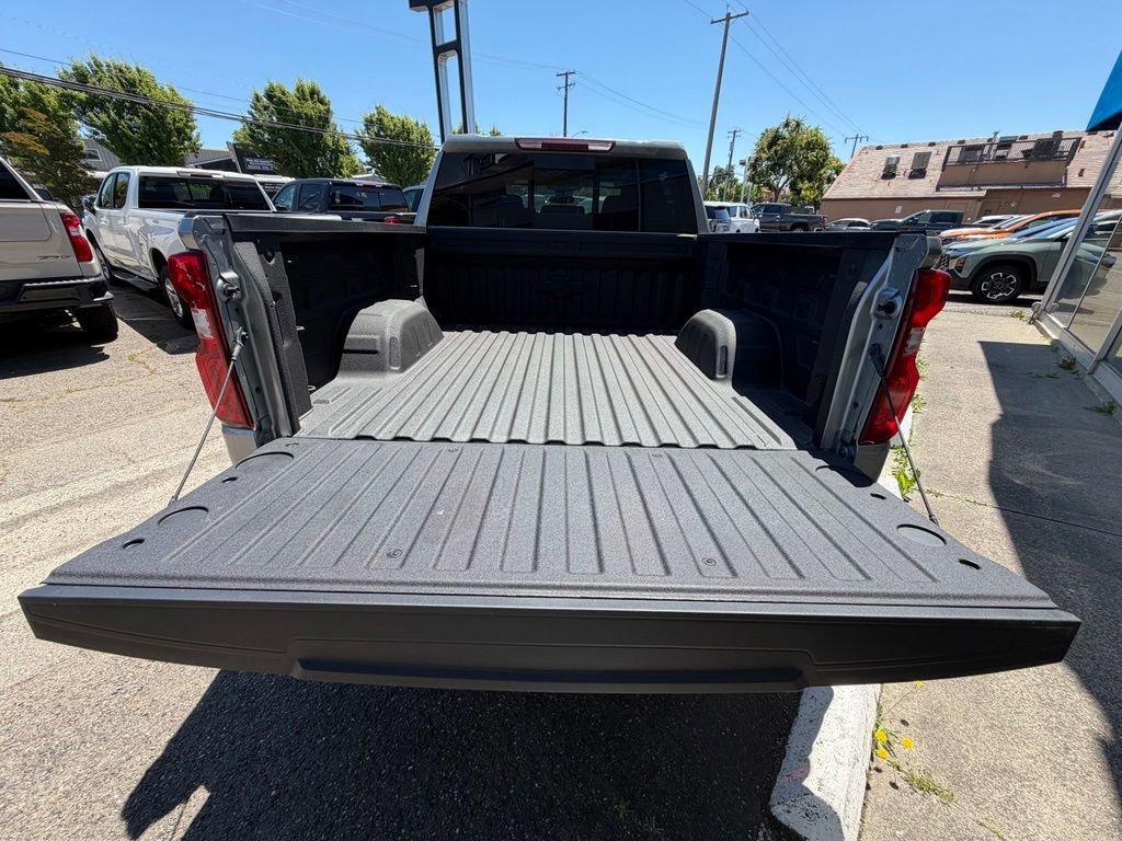 2025 Chevrolet Silverado 1500 RST - Photo 24