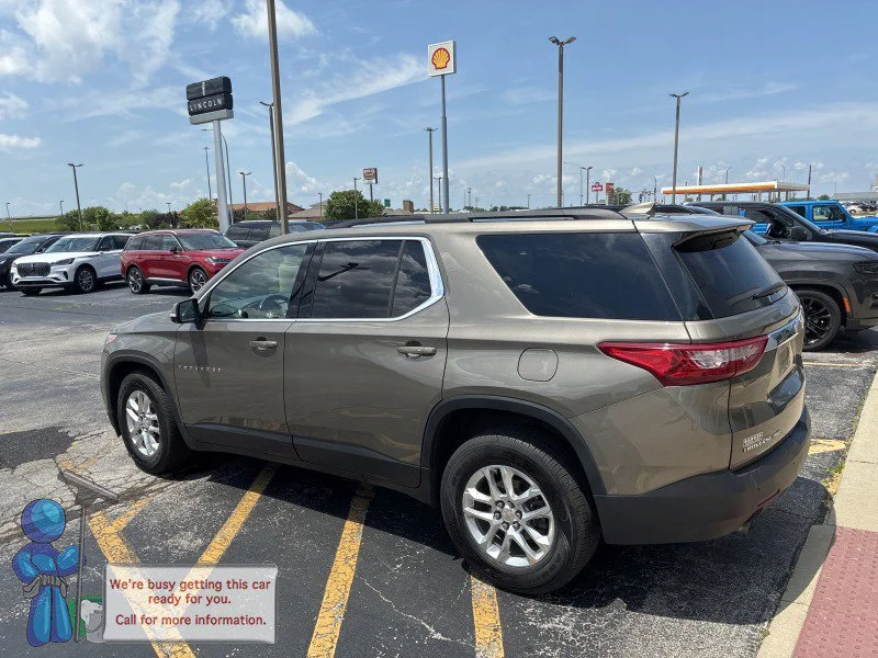 Used 2020 Stone Gray Metallic Chevrolet LT image 3