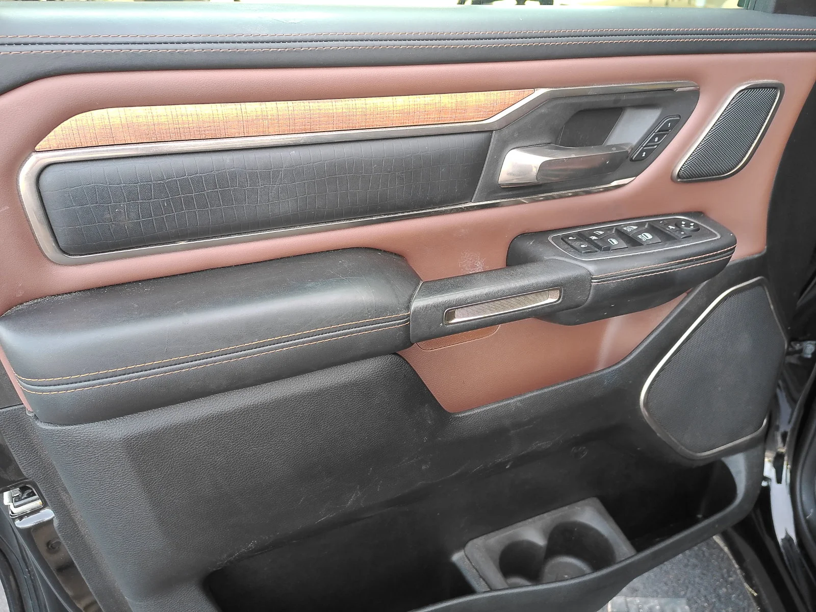 Used 2021 Black Ram Limited image 21