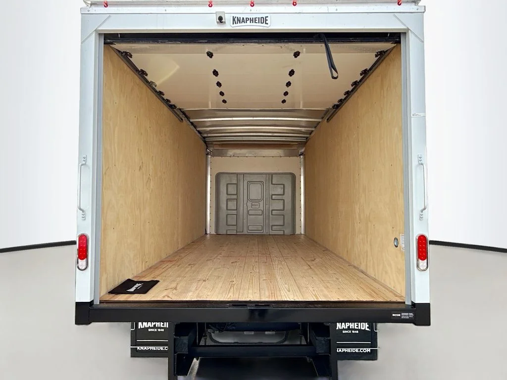 New 2026 Oxford White Ford E-450 DRW image 22