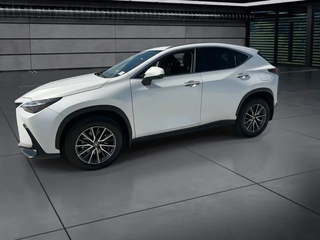 Used 2025 White Lexus 350 Premium image 5