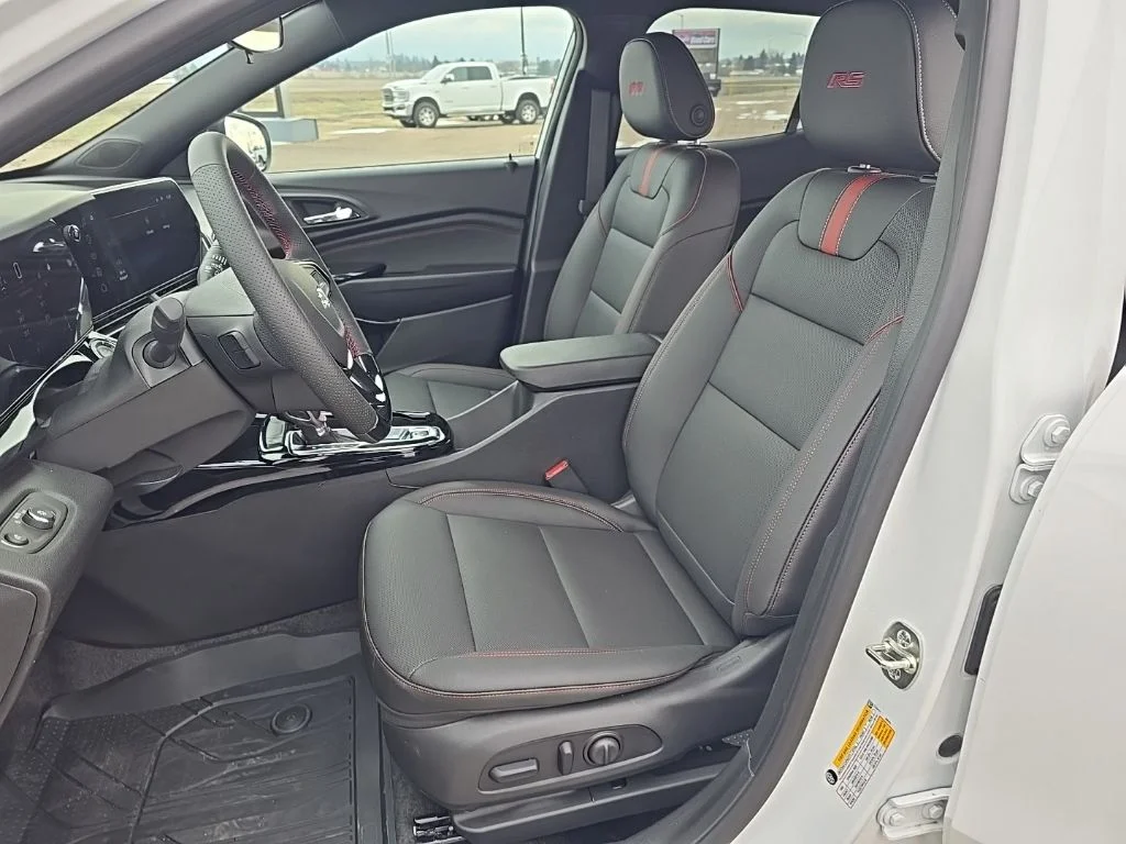 2026 Chevrolet Trax RS - Photo 17