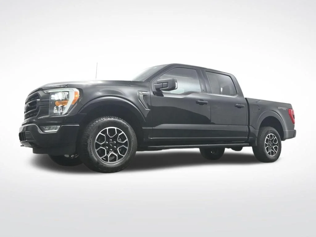 Used 2023 Black Ford XLT image 38