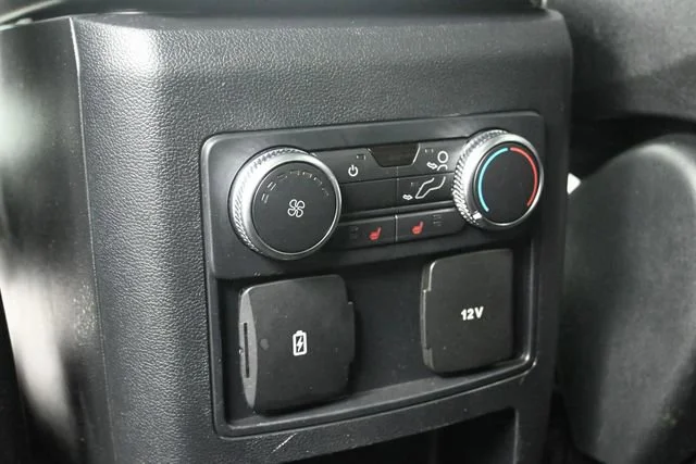 Used 2020 Agate Black Metal Ford XLT image 23
