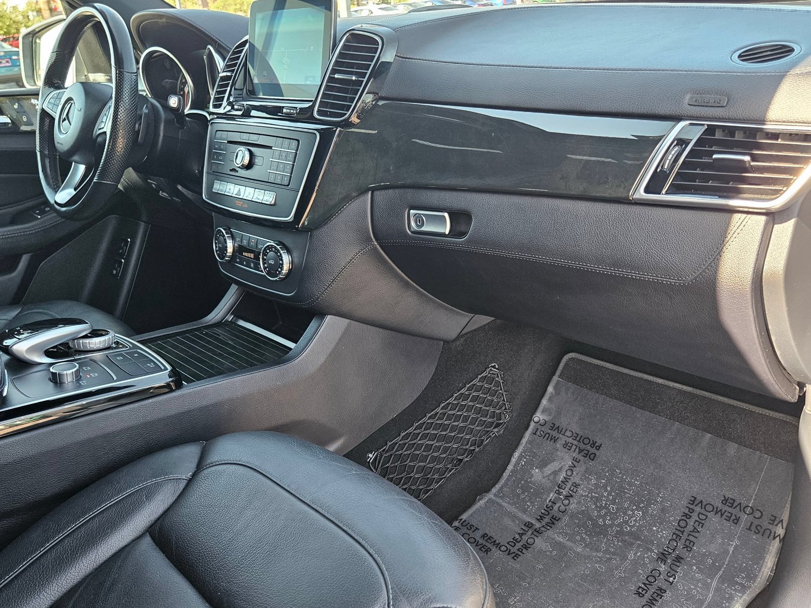 Used 2018 Selenite Grey Metallic Mercedes-Benz GLE 550e image 21