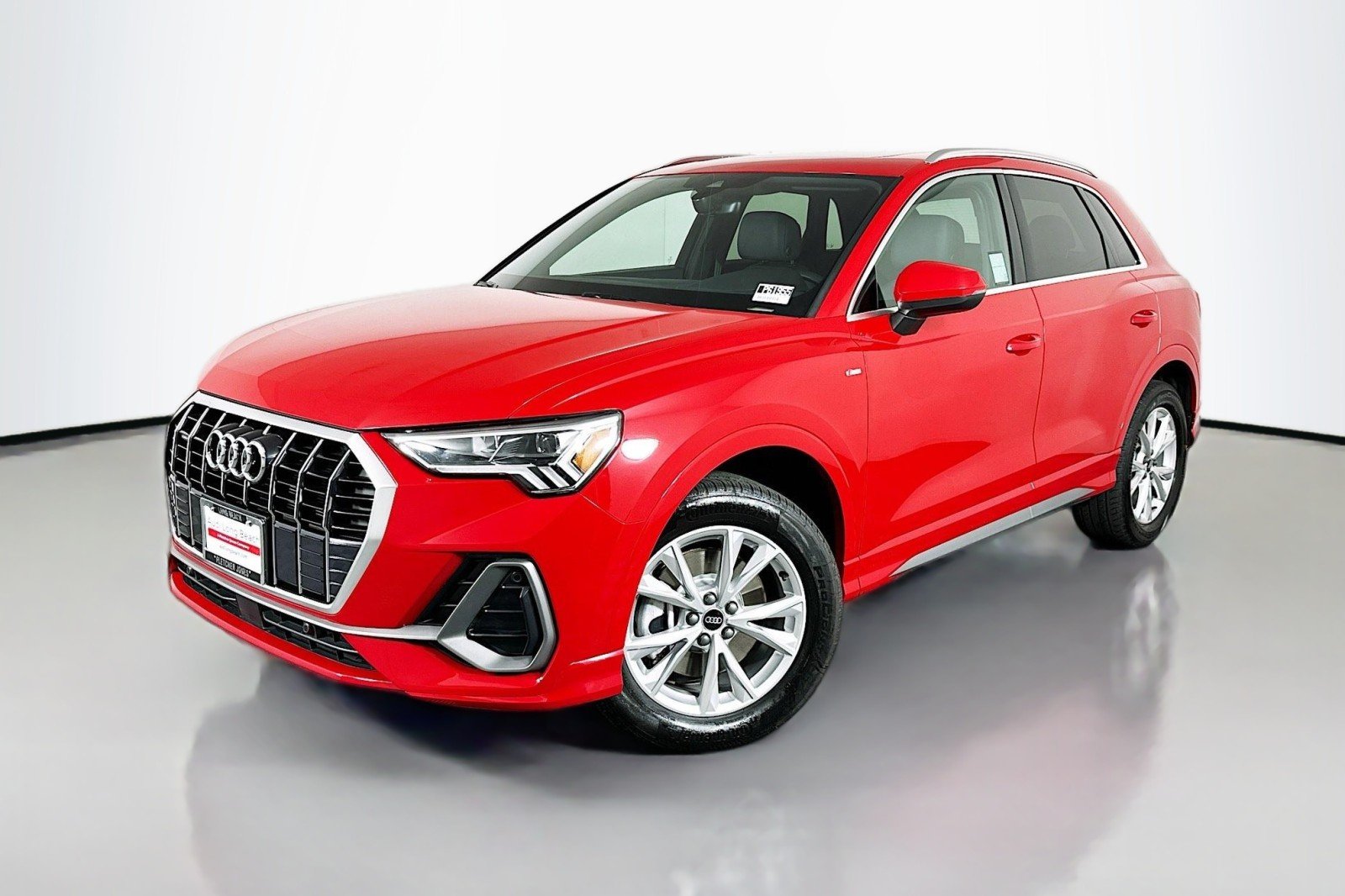 2025 Audi Q3 45 TFSI S Line Premium quattro's photo