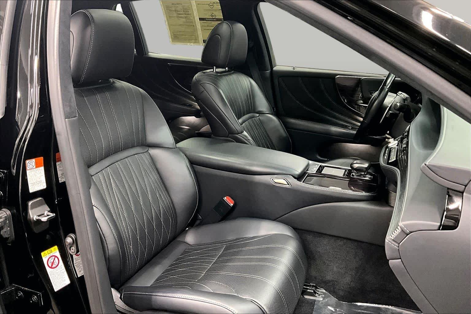 Pre-Owned 2018 Lexus LS 500