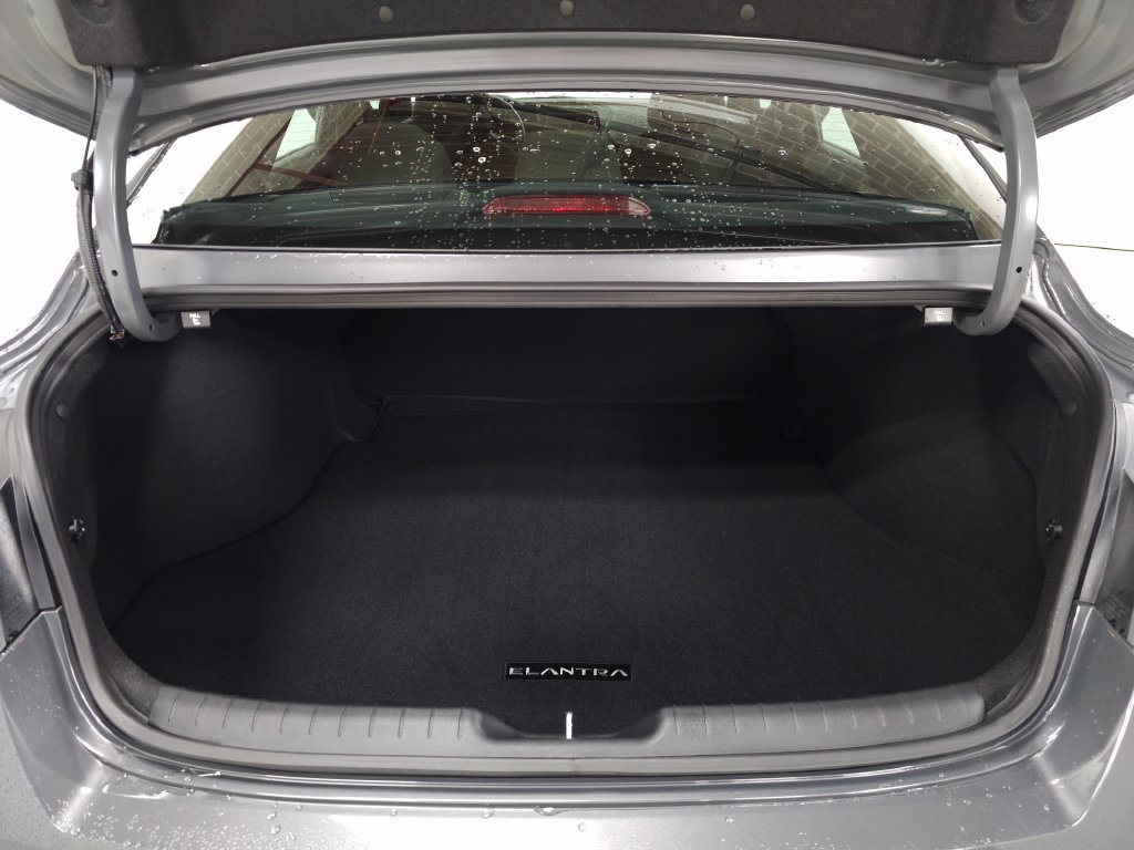 Certified Used 2025 Ecotronic Gray Hyundai SEL Sport image 9