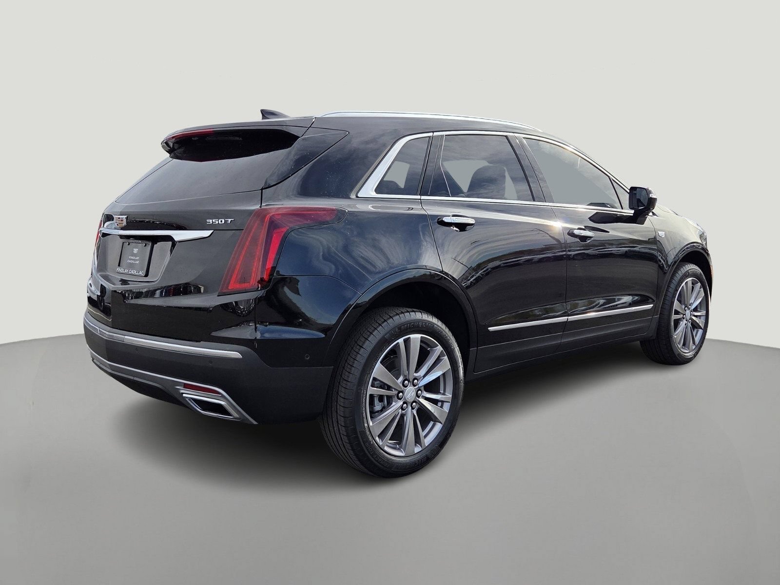 2026 Cadillac XT5 Premium Luxury - Photo 4