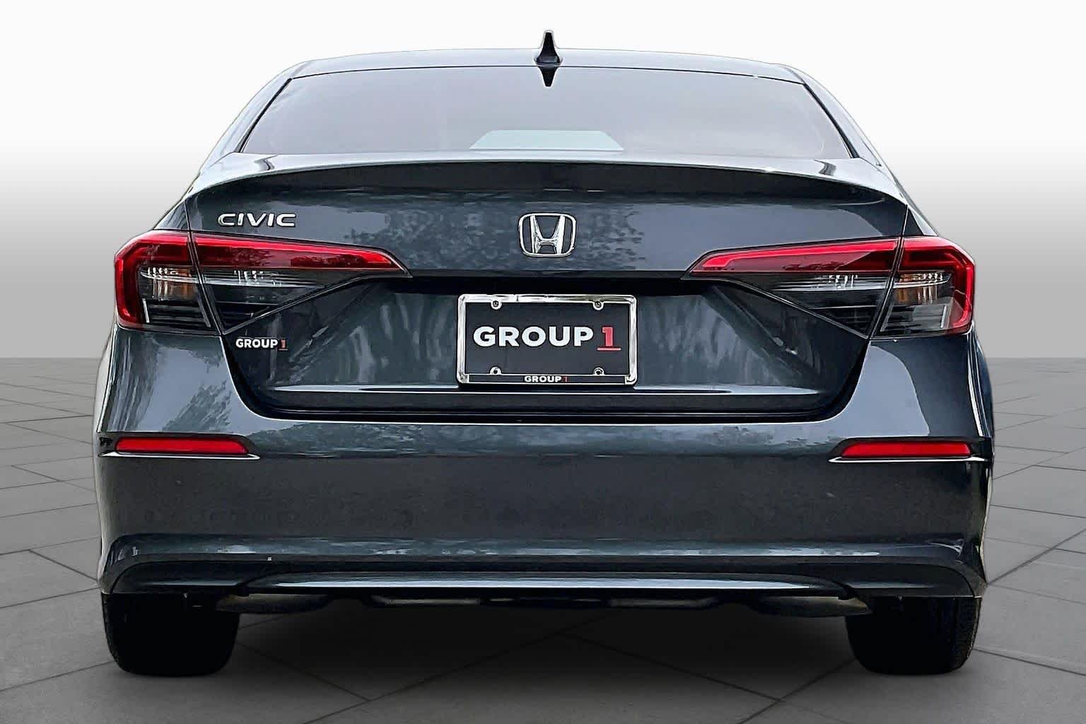 Used 2023 Meteorite Gray Metallic Honda EX image 5