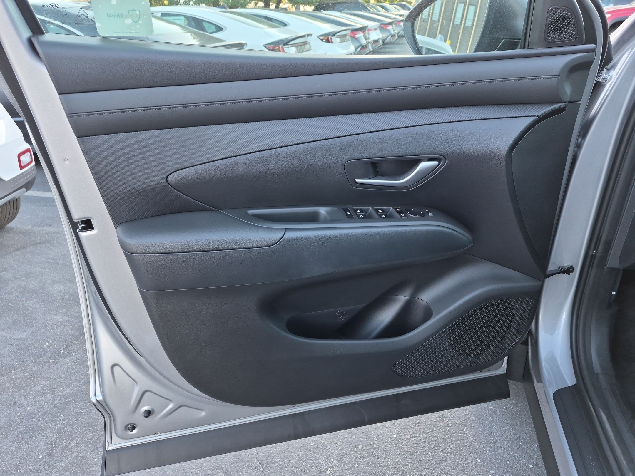 New 2026 Shimmering Silver Hyundai SEL AWD image 10