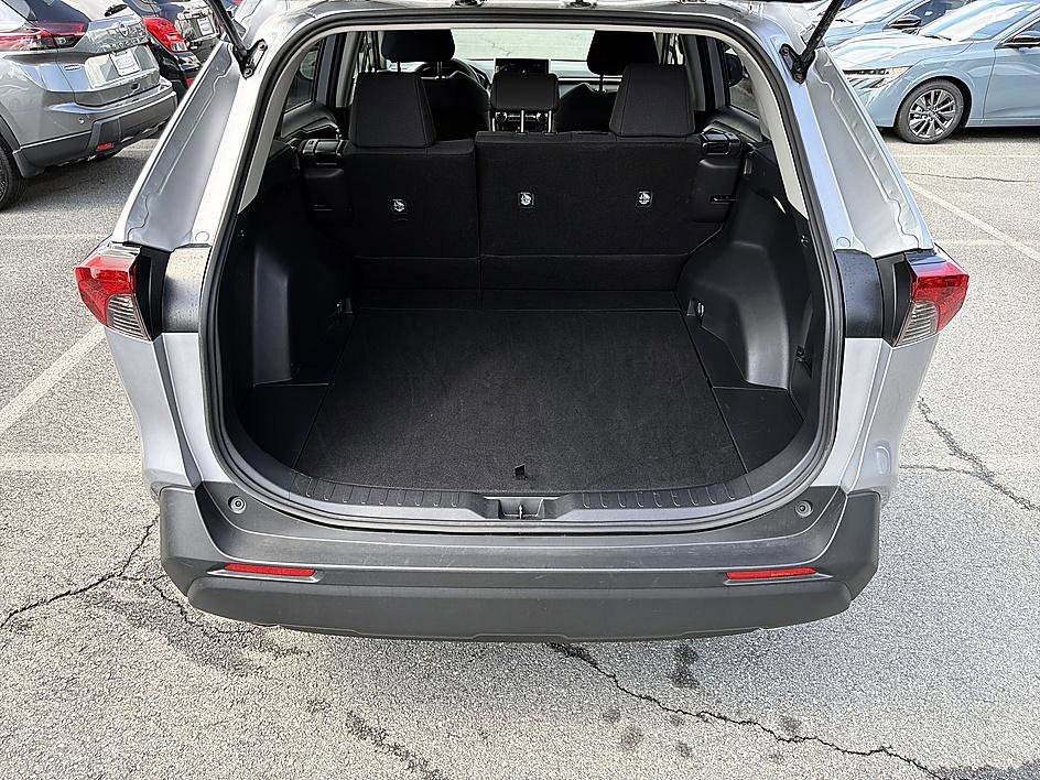 Used 2025 Silver Sky Metallic Toyota Hybrid LE image 4