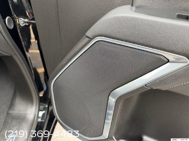 2025 GMC Sierra 1500 SLT - Photo 12
