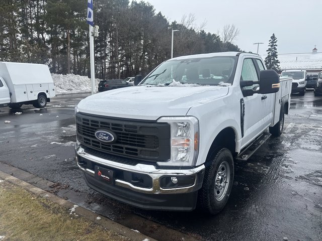 2026 Ford Super Duty F-350 SRW XL
