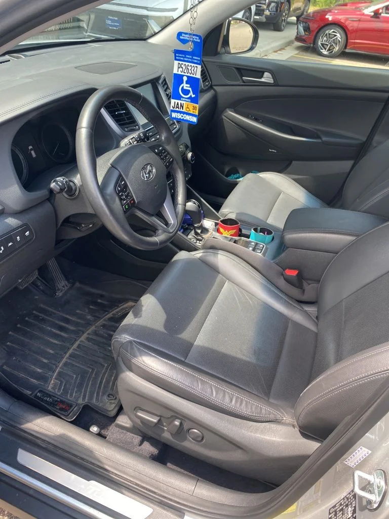 Used 2018 Molten Silver Hyundai Limited image 7