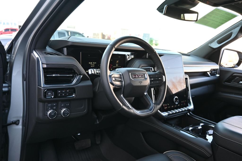 Used 2025 Sterling GMC Elevation image 19