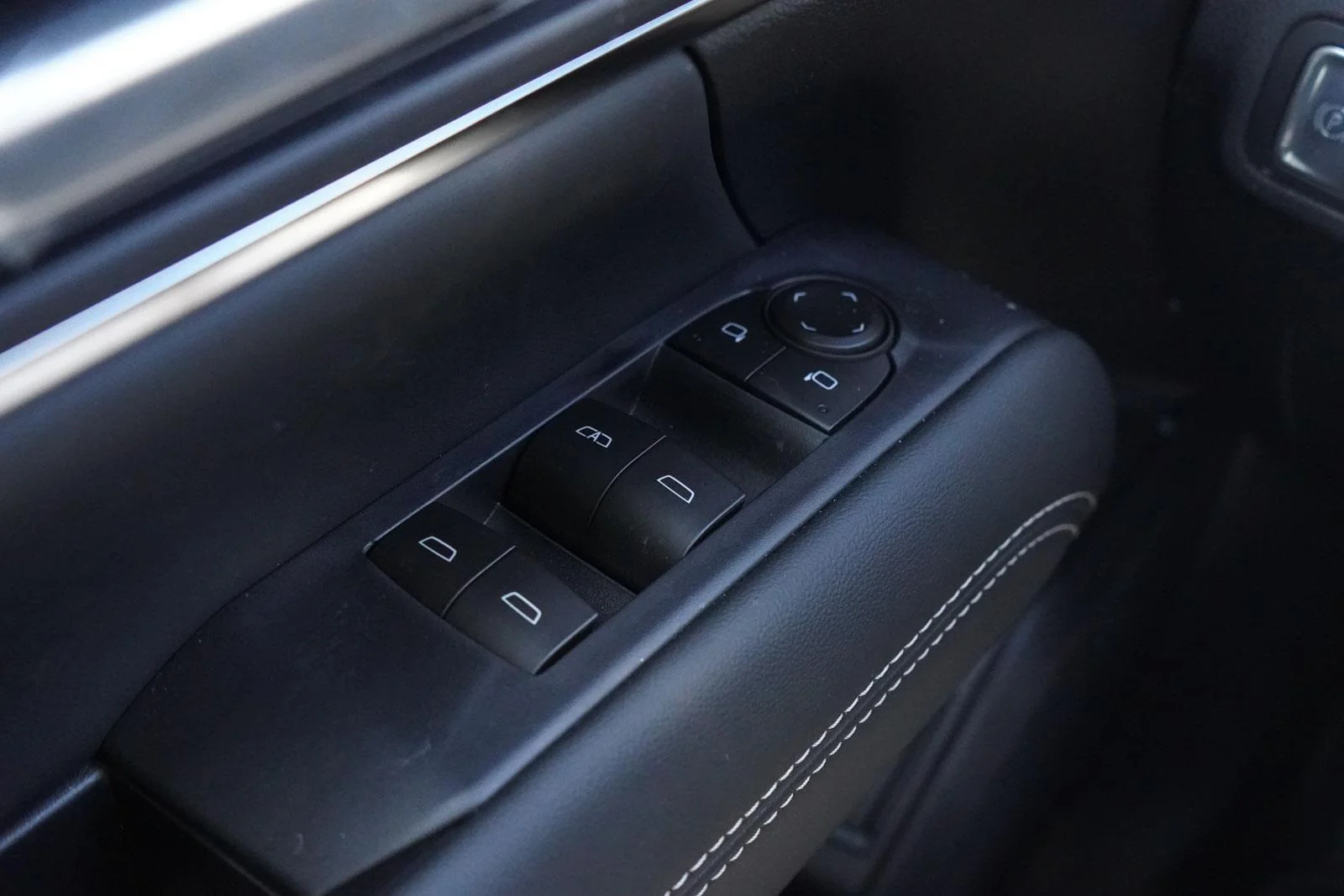 2026 GMC Terrain Elevation - Photo 18