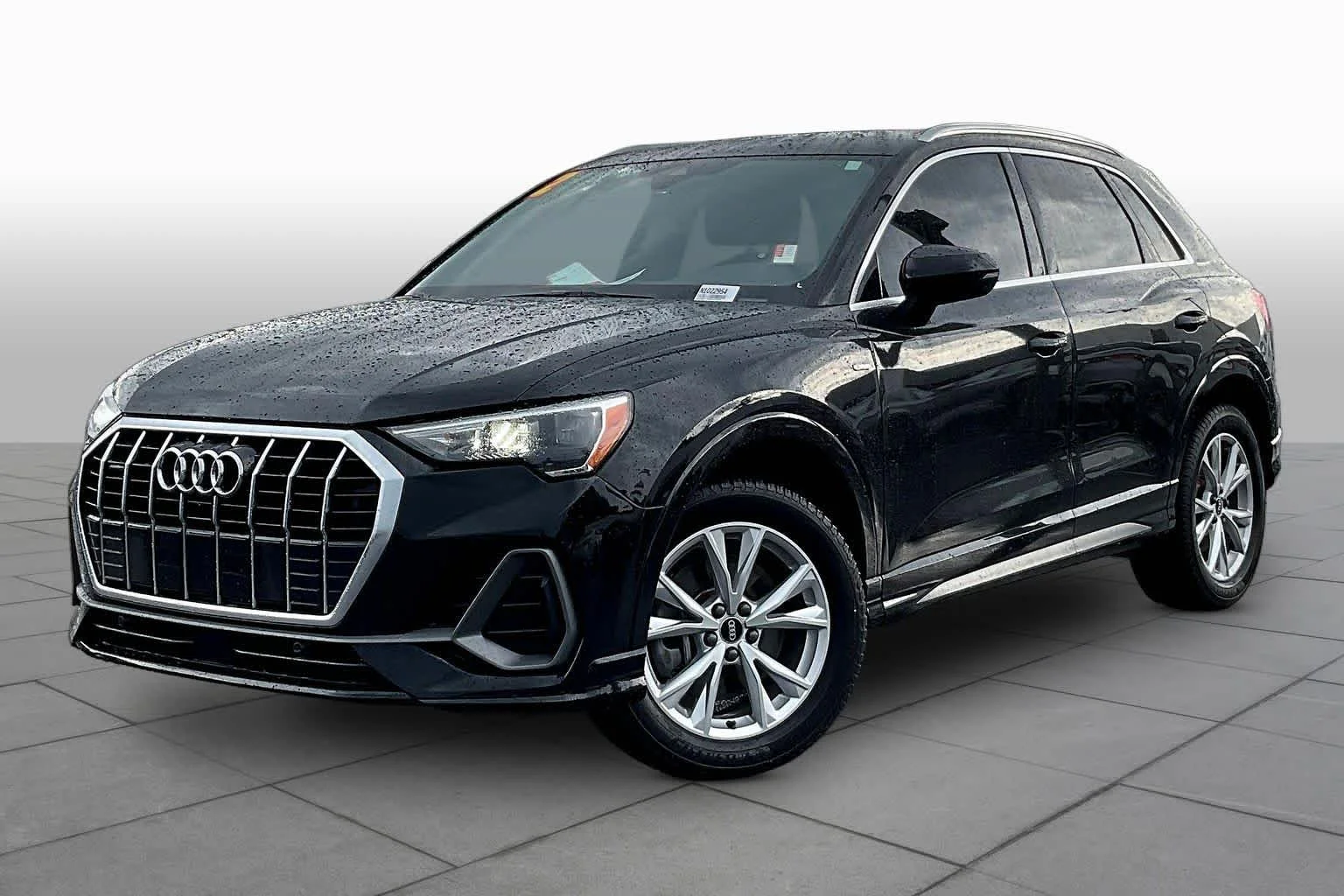 2022 Audi Q3