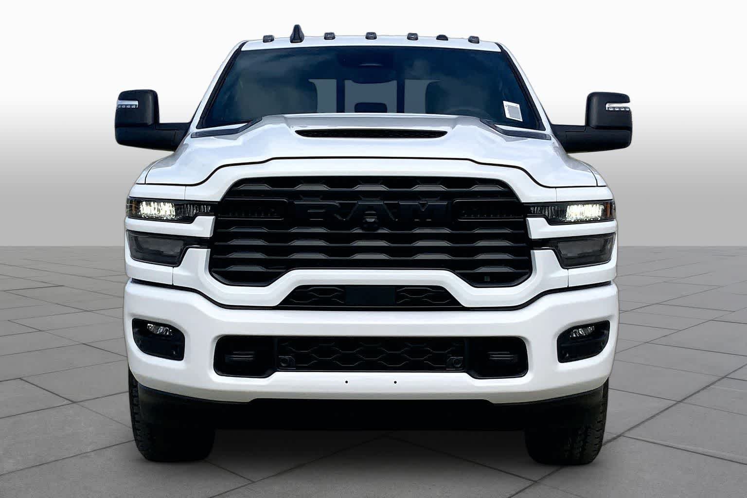 New 2026 Bright White Clear-Coat Exterior Paint RAM Black Express image 3