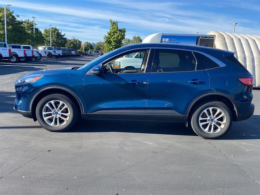 Used 2020 Dark Persian Green Ford SE image 7