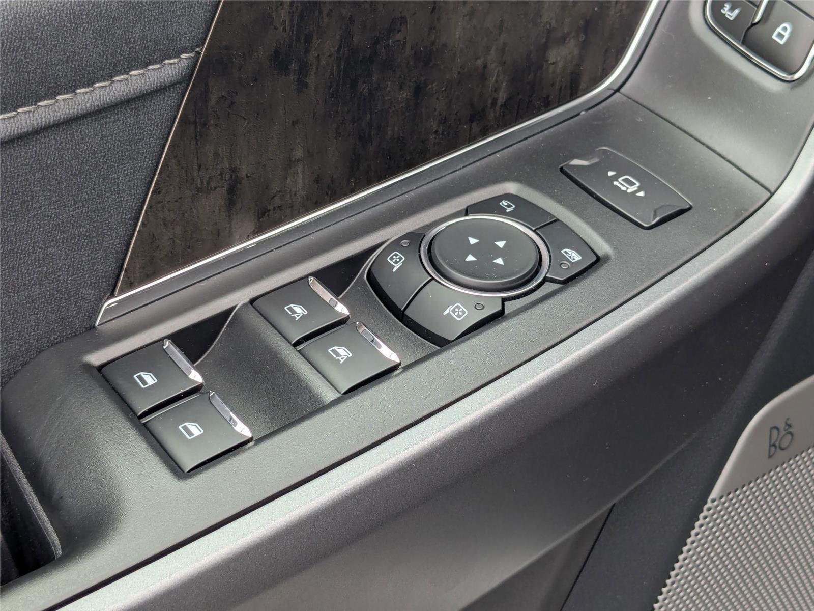 2025 Ford F-350 Super Duty Lariat - Photo 13