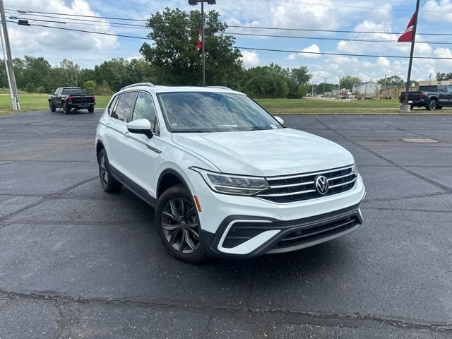 Used 2022 White Volkswagen 2.0T SE image 3