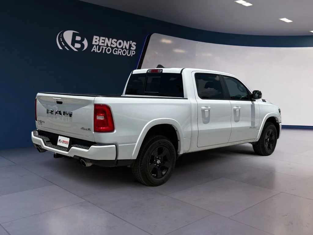 Used 2025 White Ram Big Horn/Lone Star image 5
