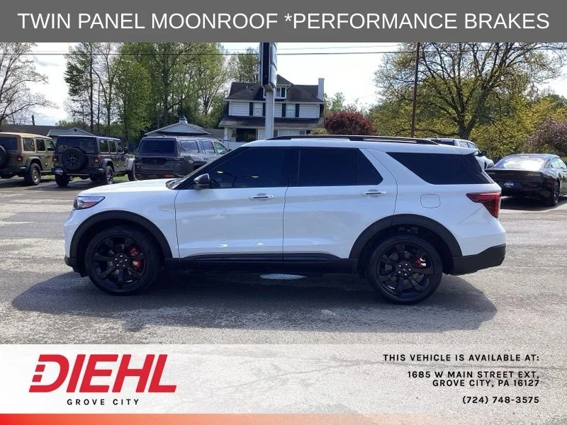 Used 2023 White Ford ST image 4