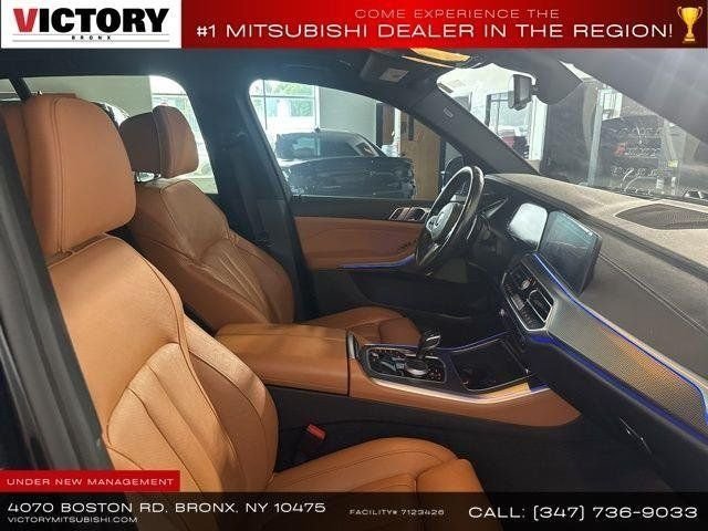 Used 2021 Black BMW M50i image 14